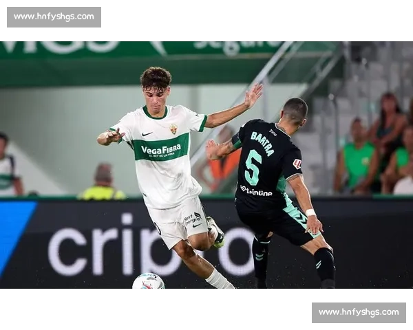 莱万亚马尔冰释前嫌！弗里克激活巴萨最强锋线化学反应